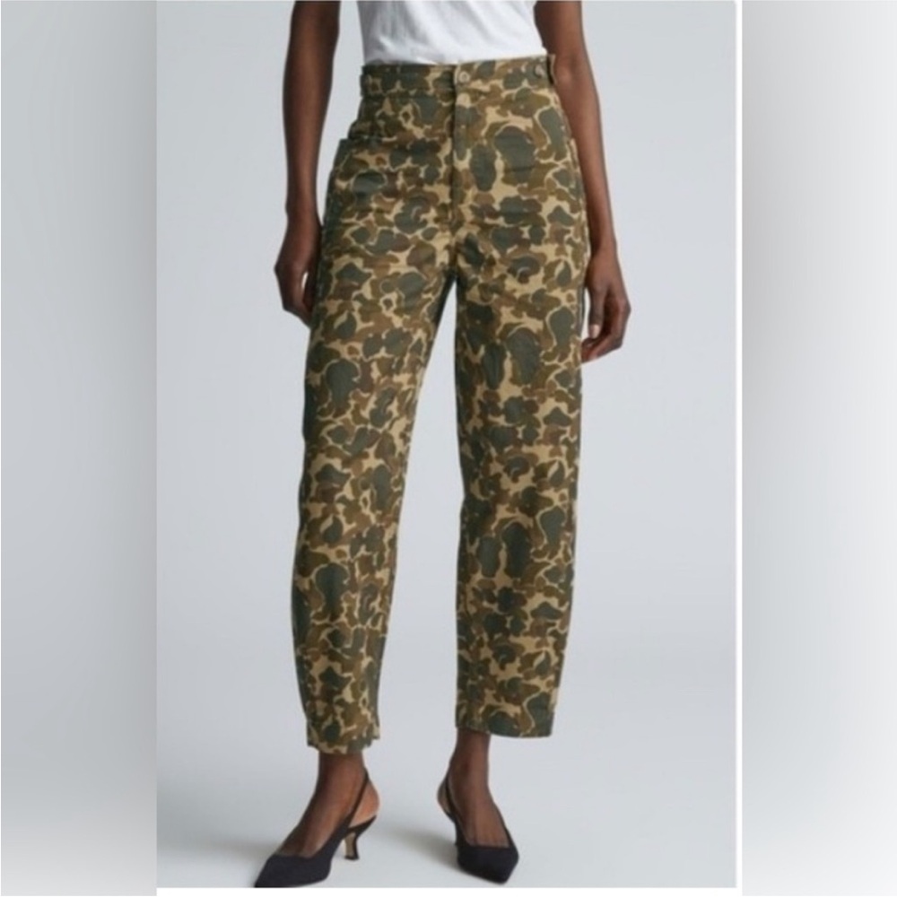 EVERLANE Fatigue Barrel Pant in Camo, size 12